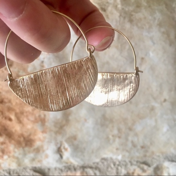 Anthropologie Jewelry - Anthropologie Rylan Crescent Hoop Earrings